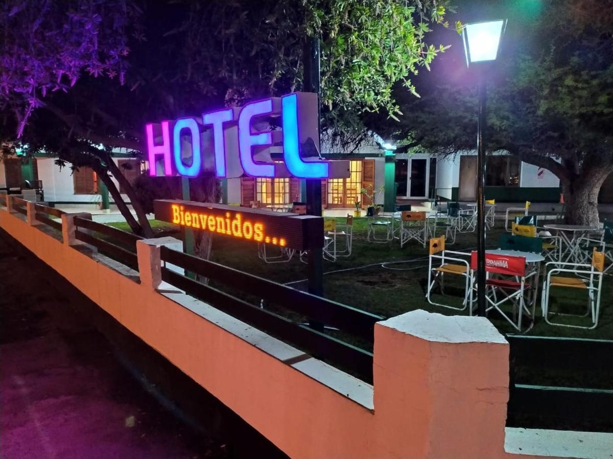 Hotel Rucalen Santa Rosa  Eksteriør billede